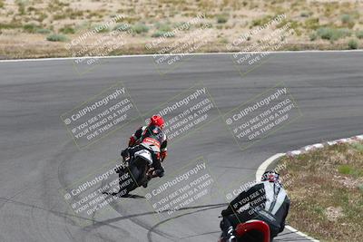 media/Apr-20-2025-AHRMA (Sun) [[393a79c373]]/Race/Group 8/Turn 4b/